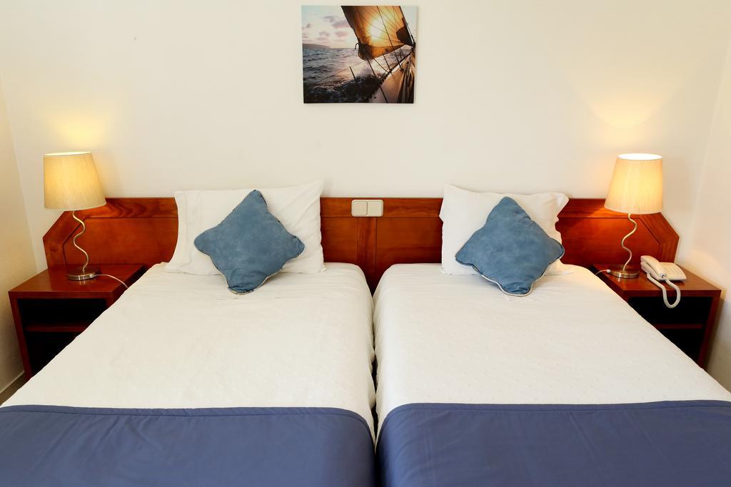 Apartment,411774969:JPEG